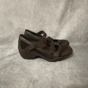 Skechers Mary Jane Heels Womens Size 6 Brown Leather Upper Strappy Block Heel
